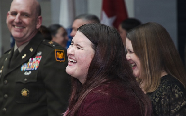 Army National Guard presents inaugural Lt. Gen. Herbert R. Temple Jr. Leadership Award
