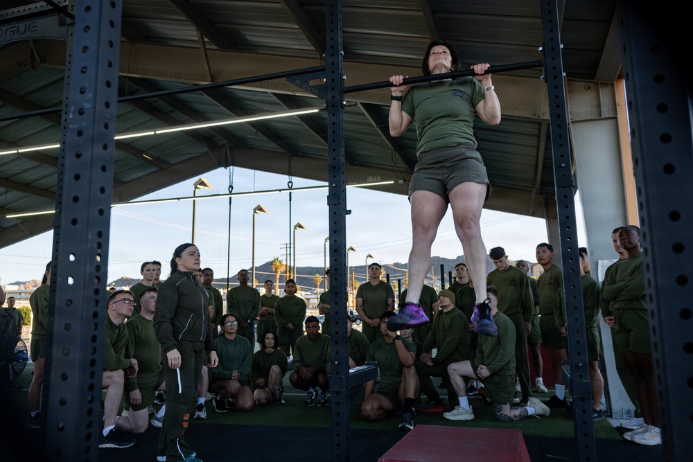 U.S. Marines participate in Col. Posey’s pull-up program