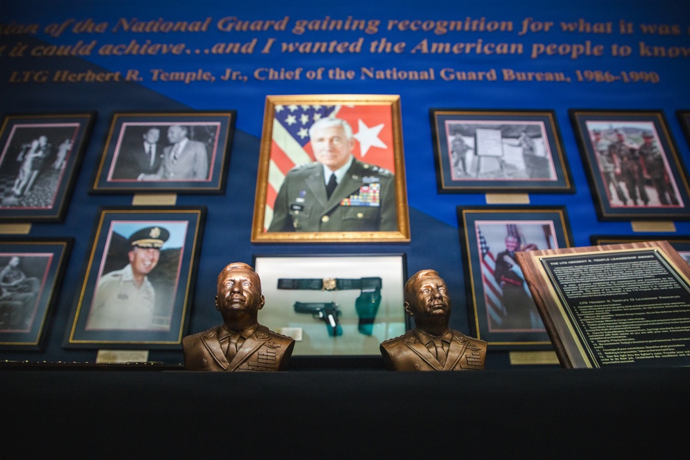 Army National Guard presents inaugural Lt. Gen. Herbert R. Temple Jr. Leadership Award