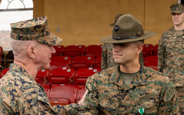 The 39th Commandant of the Marine Corps Visits MCRD San Diego