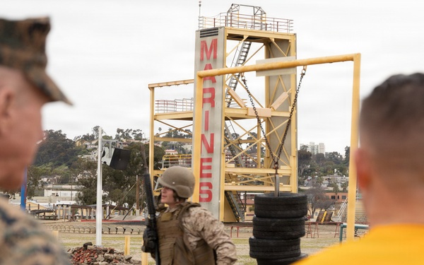 The 39th Commandant of the Marine Corps Visits MCRD San Diego