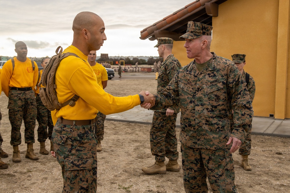 The 39th Commandant of the Marine Corps Visits MCRD San Diego