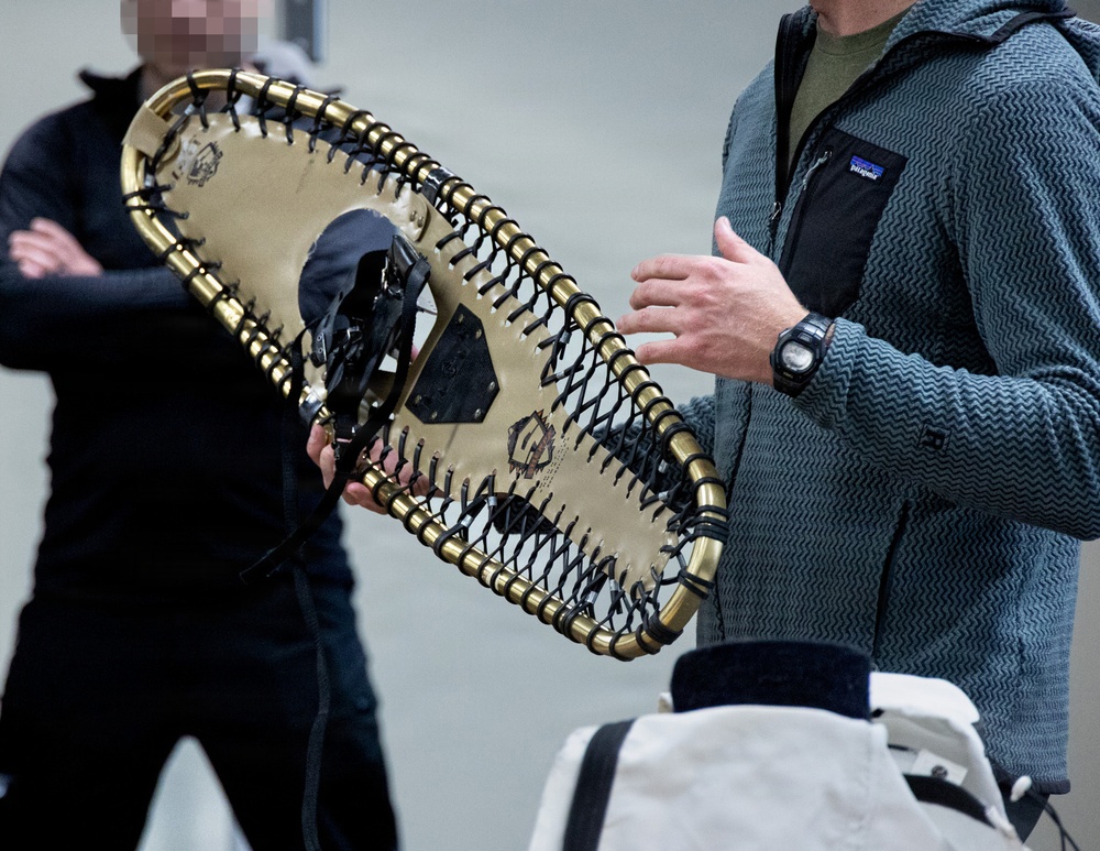 10th SFG(A) extreme cold weather gear class