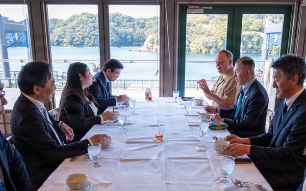 CFAS Commander and Sasebo City Mayor Host Quarterly Meeting