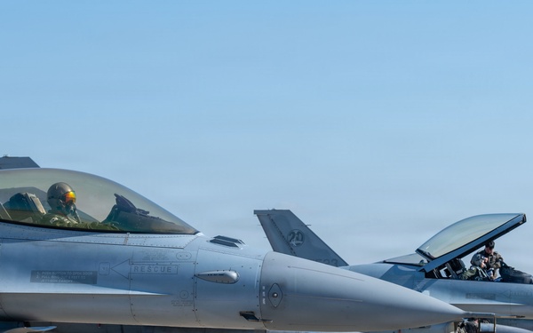 Buddy Squadron 26-2 enhances interoperability at Osan