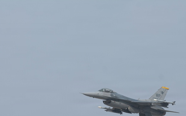 Buddy Squadron 26-2 enhances interoperability at Osan