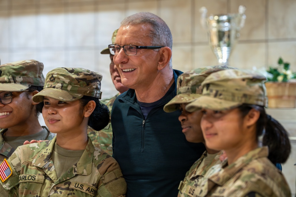 Chef Robert Irvine Reviews Dishes Prepared by 92G Soldiers