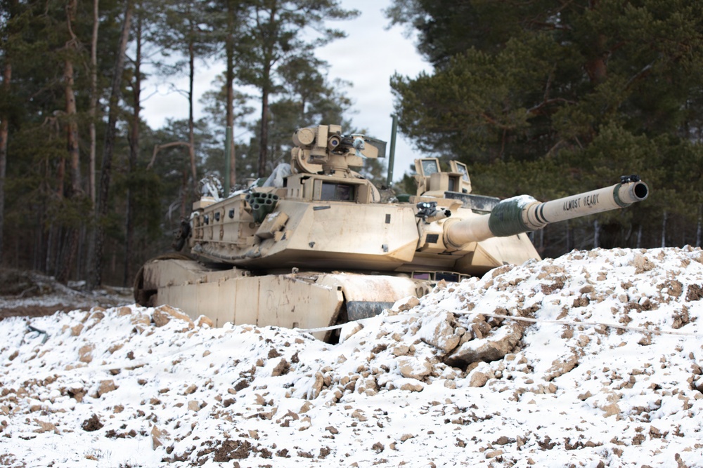 U.S. Army Soldiers Utilize M1A2 Abrams During Combined Resolve 26-05 in Hohenfels, Germany.