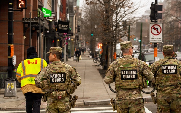 Arkansas National Guard Patrol in Support of D.C. Safe and Beautiful
