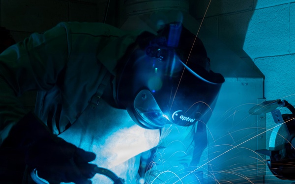 161st Civil Engineering Squadron Structures Conduct Welding Training