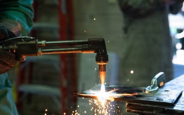 161st Civil Engineering Squadron Structures Conduct Welding Training