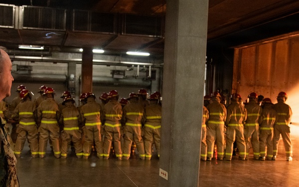 MCPON Perryman Visits SWESC Great Lakes
