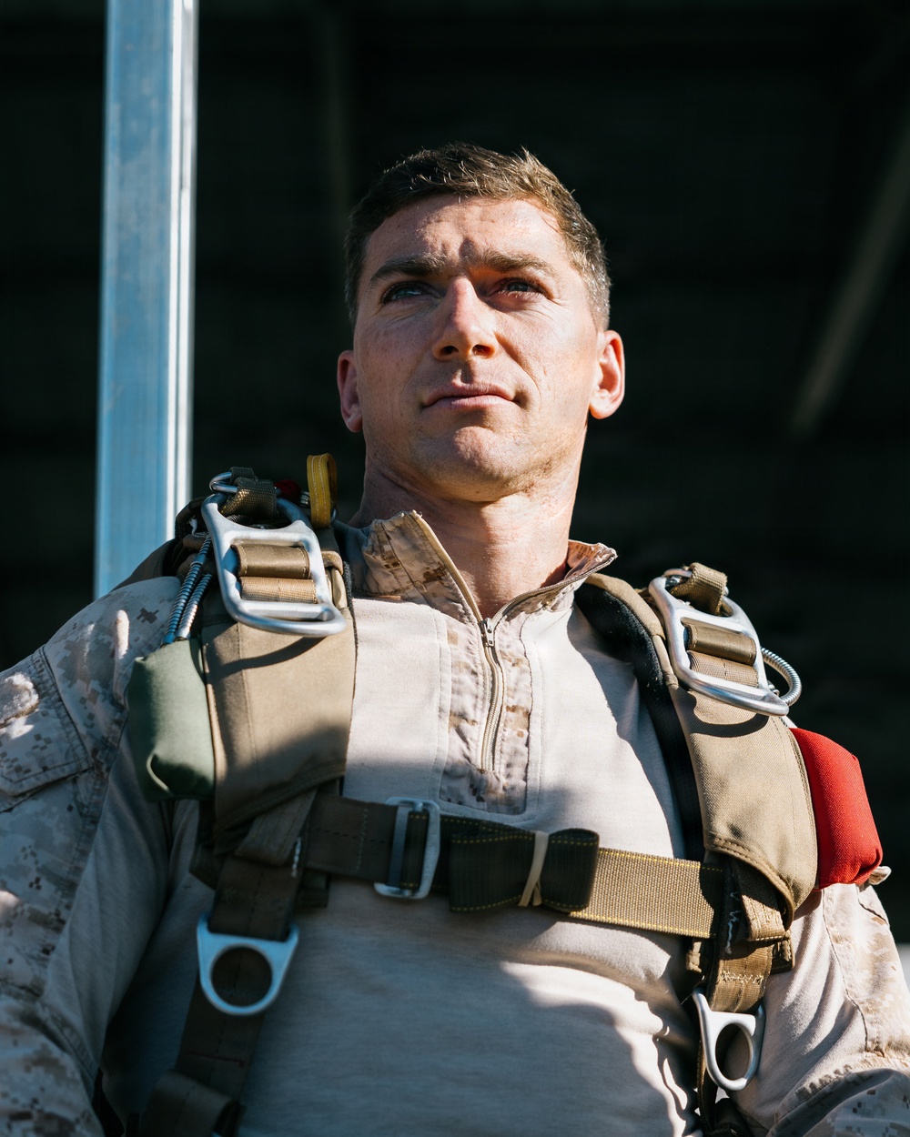 11th MEU Maritime Raid Force Conducts Static Line and Military Free Fall Training