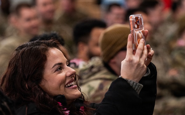 Families celebrate 621st CRW annual awards