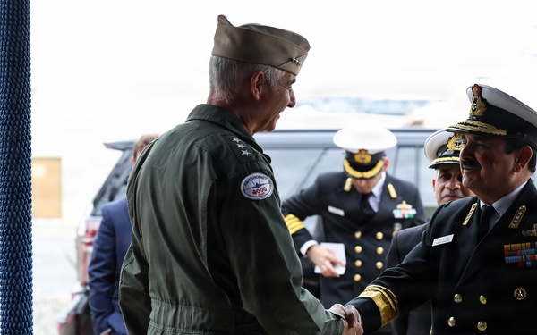 Indian Navy Vice Chief of Naval Staff Visits NASNI