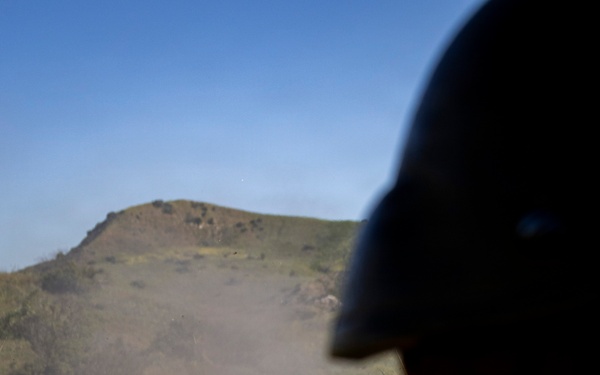 I MEF Marines conduct a machine gun range