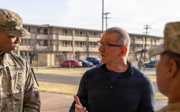 Chef Irvine feeds First Team Troopers