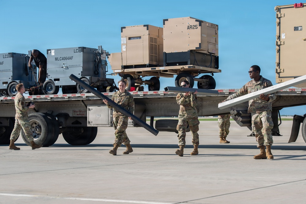 25th ATKW arrives for Bamboo Eagle 26-1