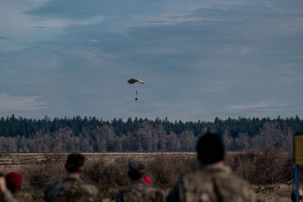 1st Special Forces Group (Airborne) Parachute Riggers make history on Joint Base Lewis-McChord