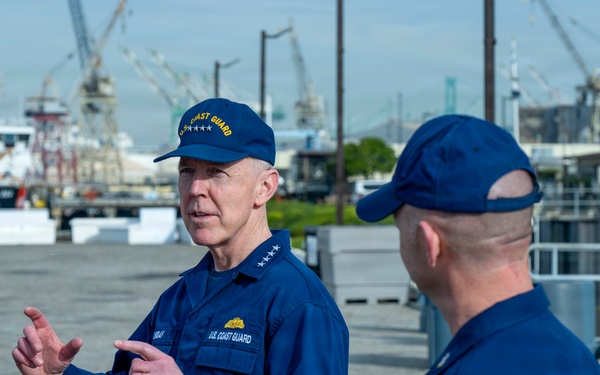 Coast Guard Commandant visits units in Los Angeles area