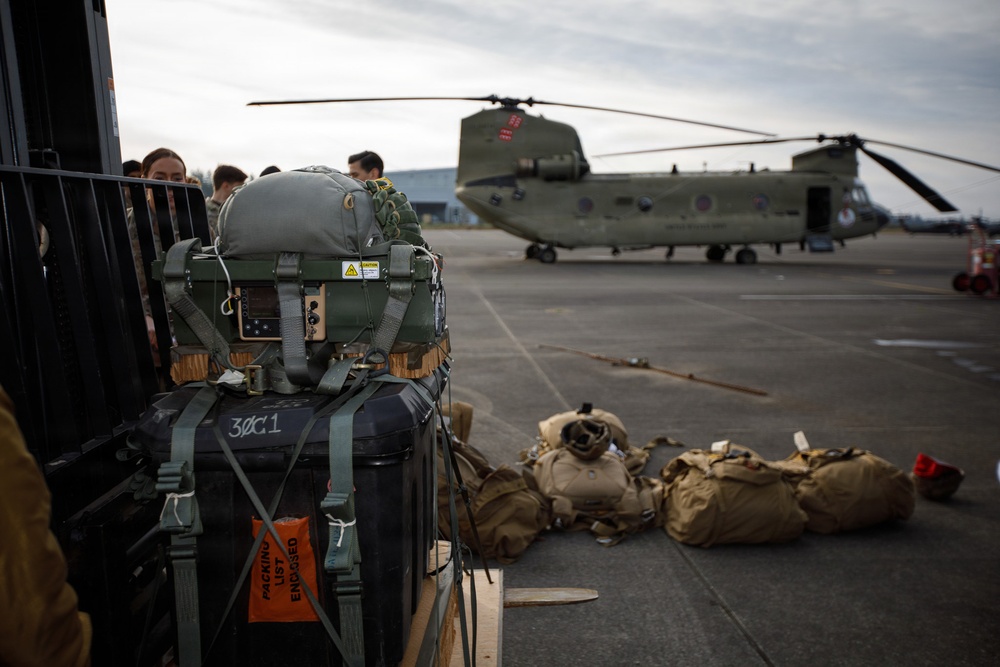 1st Special Forces Group (Airborne) Parachute Riggers make history on Joint Base Lewis-McChord