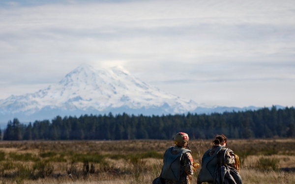 1st Special Forces Group (Airborne) Parachute Riggers make history on Joint Base Lewis-McChord