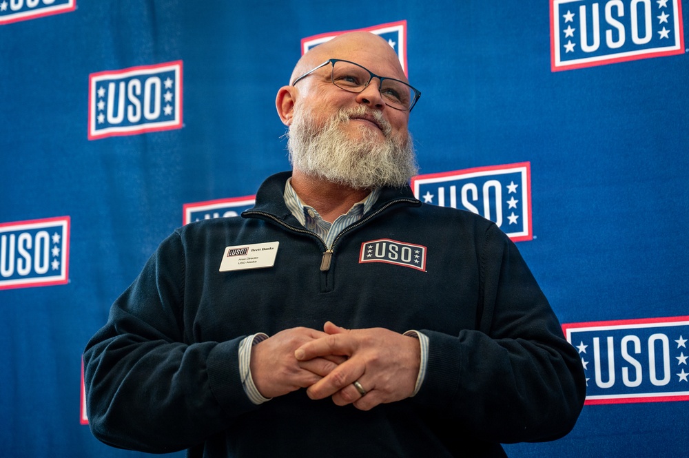 USO celebrates 10th anniversary on JBER
