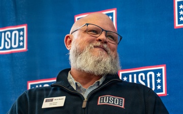 USO celebrates 10th anniversary on JBER