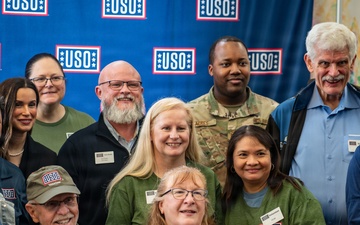 USO celebrates 10th anniversary on JBER