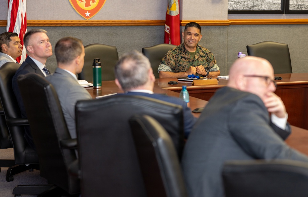 Advanced Strategic Leadership Studies Program visits MARFORPAC