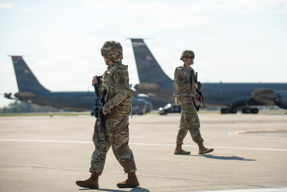 121st ARW conducts simultaneous exercises