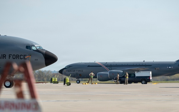 121st ARW conducts simultaneous exercises