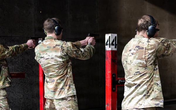 Pistol competition: Iron Sight Showdown