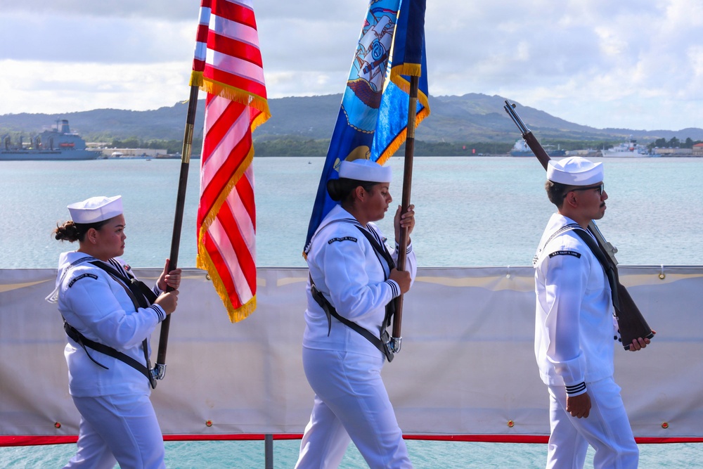 USS Emory S. Land hosts Change of Command Ceremony