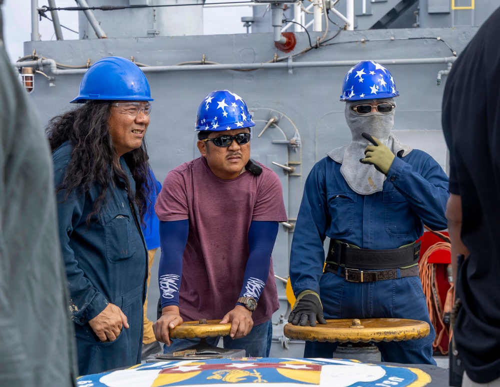 USS Emory S. Land Conducts Underway Operations January 2026