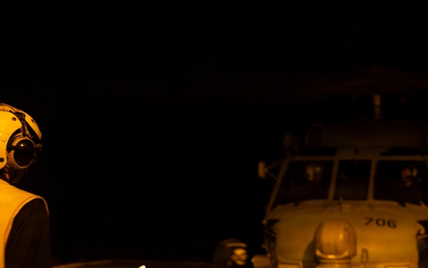 USS Delbert D. Black (DDG 119) Conducts Flight Quarter Evolution