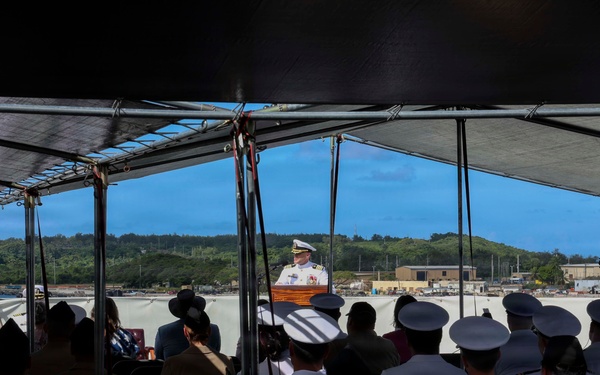 USS Emory S. Land hosts Change of Command Ceremony