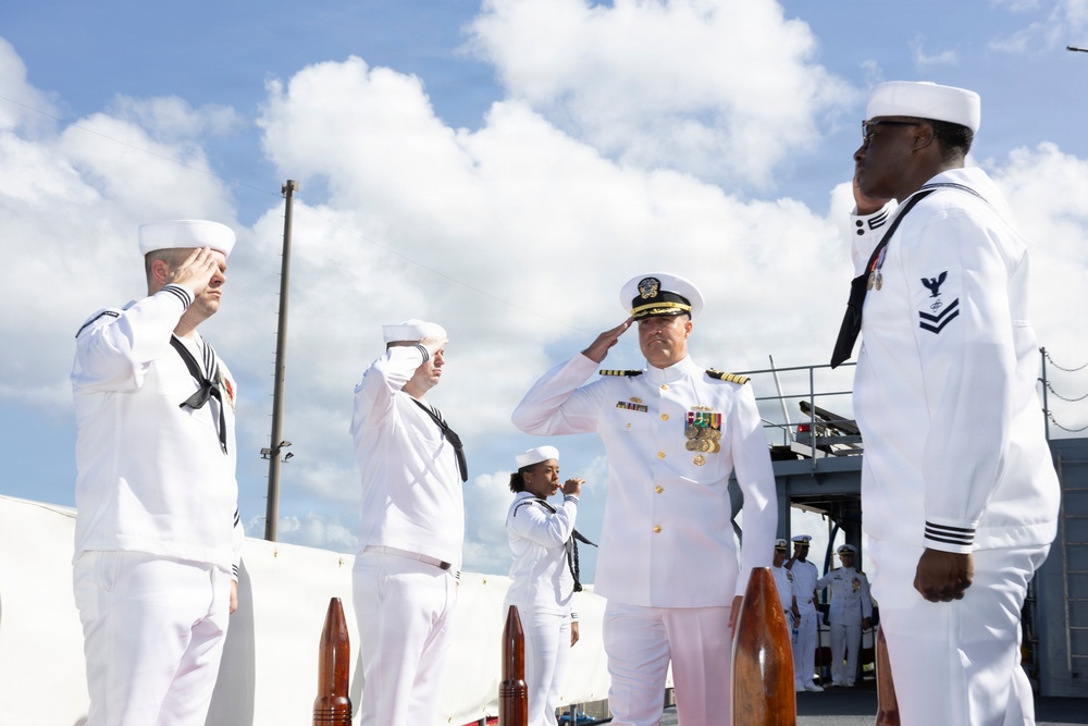 USS Emory S. Land hosts Change of Command Ceremony