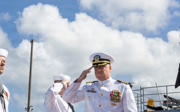USS Emory S. Land hosts Change of Command Ceremony