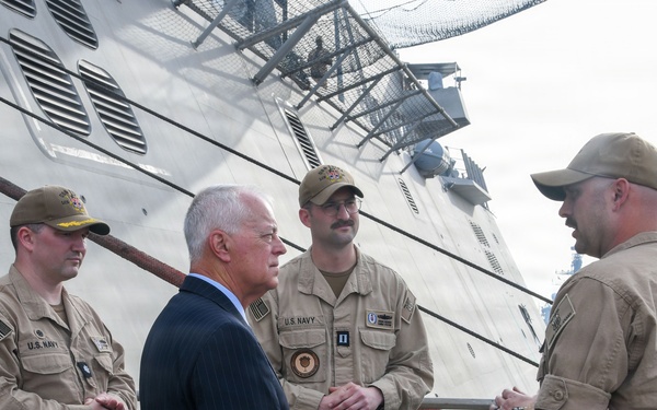 NSA Bahrain Hosts Distinguished Visitor Tour