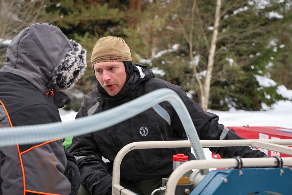 Ice Diving Exercise Strengthens Baltic Maritime Readiness