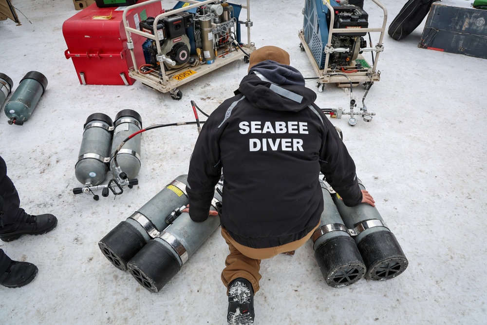 Ice Diving Exercise Strengthens Baltic Maritime Readiness