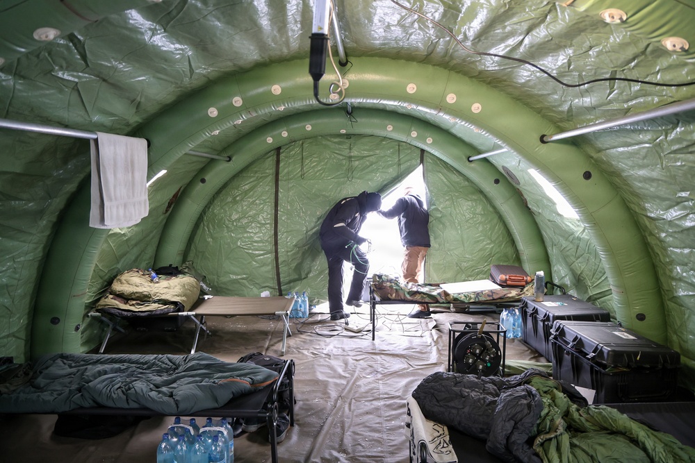 Ice Diving Exercise Strengthens Baltic Maritime Readiness