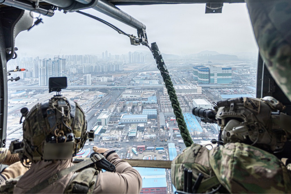 2-2 AHB Conducts Combined Air Assault Training