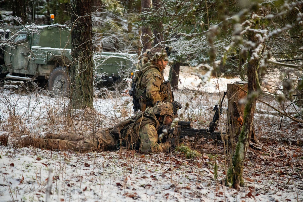U.S. Soldiers Maneuvers through Attack during Combined Resolve 26-05