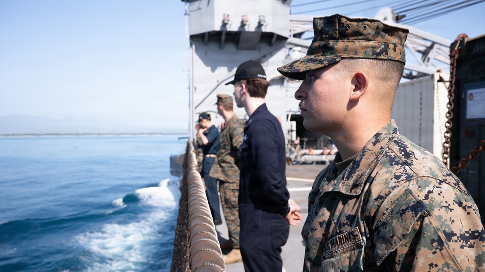 U.S. Marines, Sailors aboard USS Ashland Man the Rails at Joint Base Pearl Harbor-Hickam