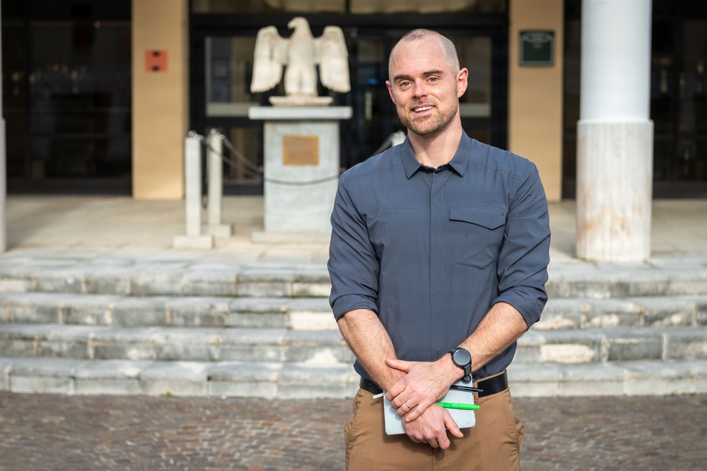 NAVFAC EURAFCENT Honors Project Manager for Strengthening the Navy’s ‘Foundry’