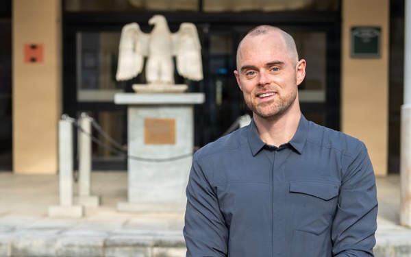 NAVFAC EURAFCENT Honors Project Manager for Strengthening the Navy’s ‘Foundry’