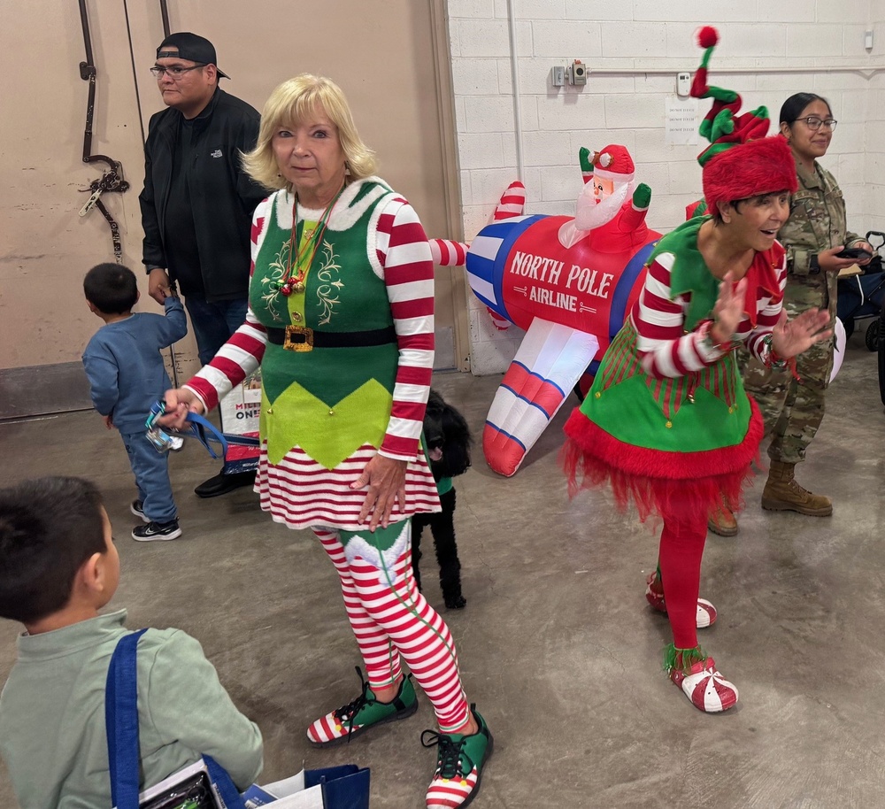 Santa visits 150 SOW