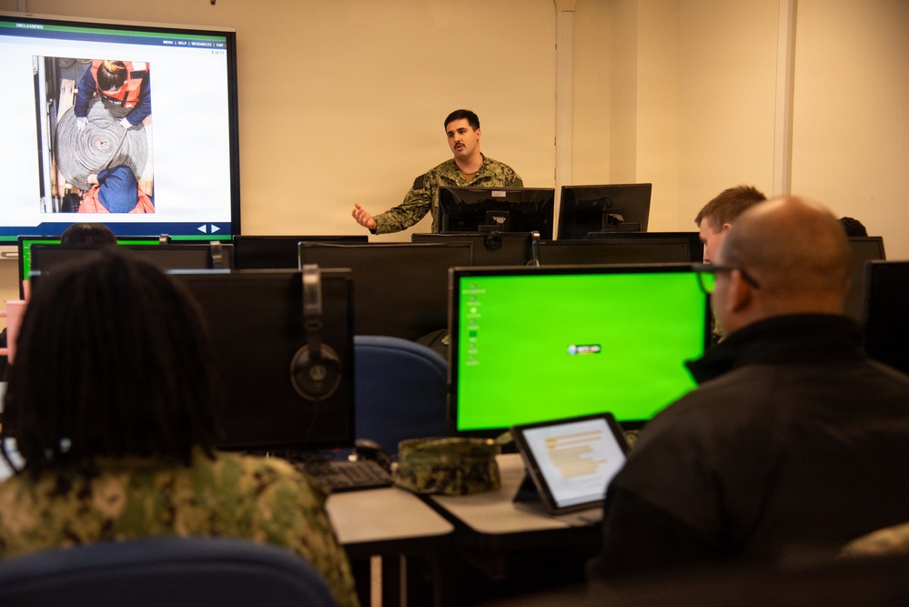 Surface Warfare Engineering Schools Command (SWESC) Great Lakes Instructors Train Next Generation of U.S. Navy Boatswain's Mates